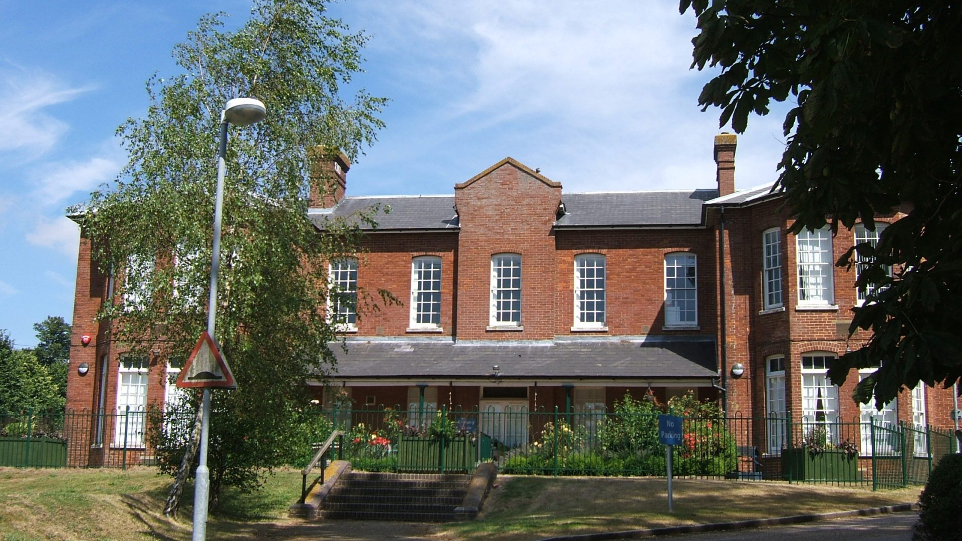 St Martin’s NHS Hospital